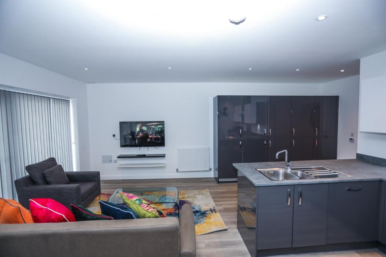 Lovely 2 Bed Apartment With Parking Λονδίνο Εξωτερικό φωτογραφία